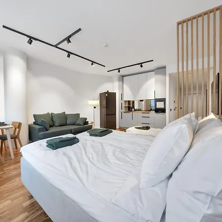 Central, Stylish, View, 10 Min To Old Town *