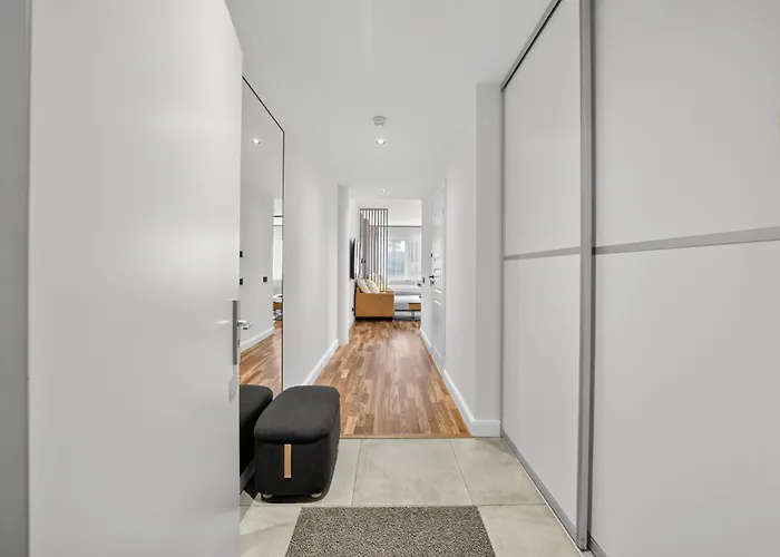 Central, Stylish, View, 10 Min To Old Town